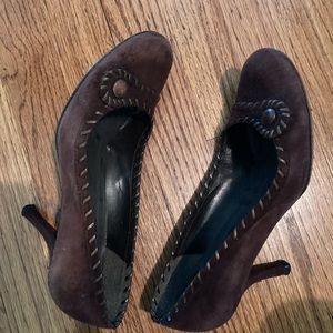 Used condition brown suede ferragamo